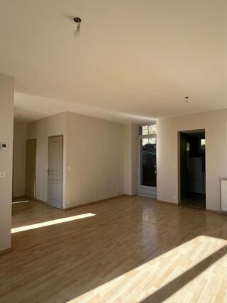  Appartement � louer 3 pi�ces 67 m�