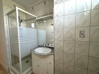  Appartement à louer 3 pièces 56 m²