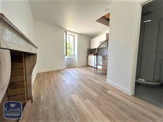  Appartement à louer 2 pièces 28 m²