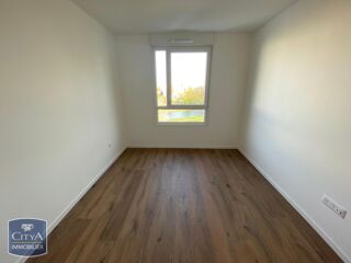  Appartement à louer 3 pièces 72 m²