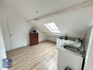  Appartement à louer 4 pièces 43 m²