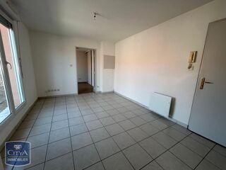  Appartement à louer 2 pièces 42 m²