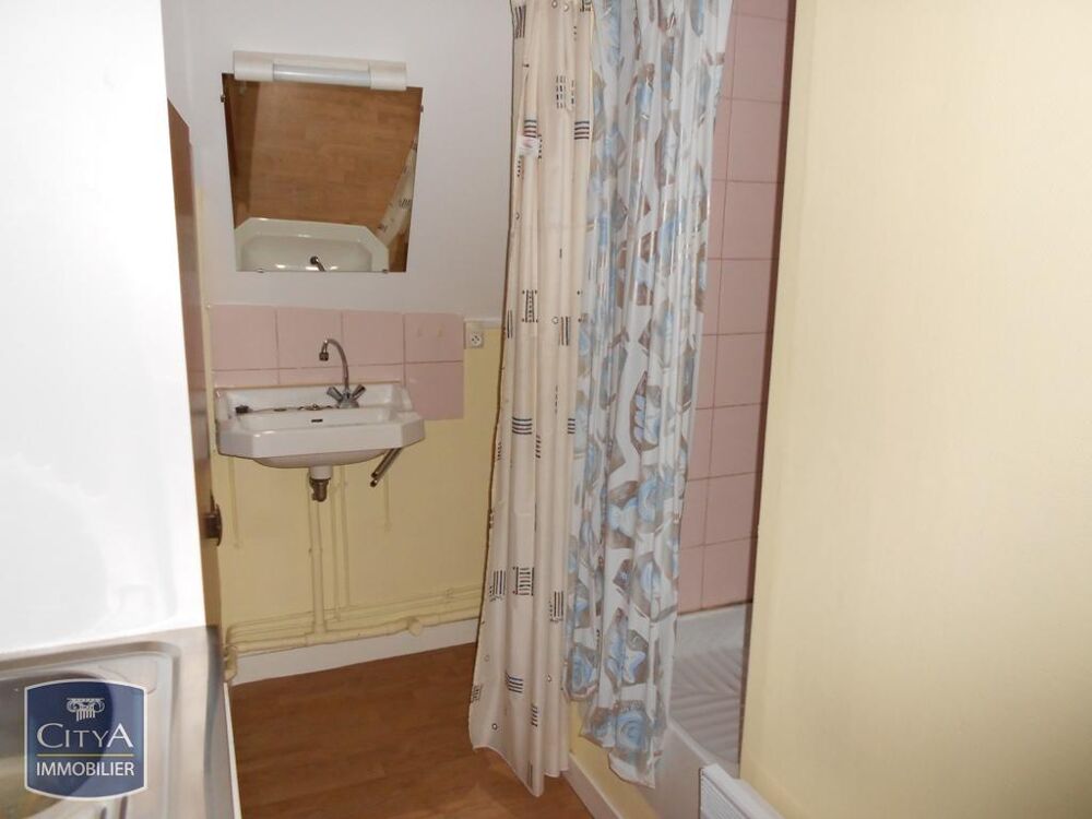 location Appartement - 1 pièce(s) - 10 m² Angers (49100)