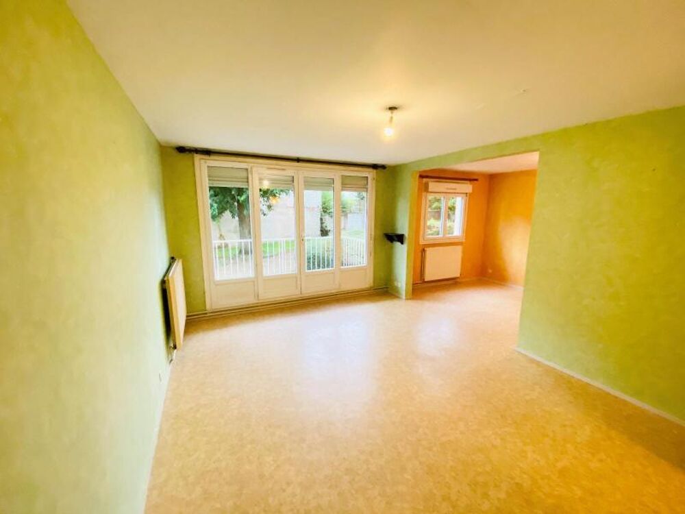 À louer, agréable appartement situé dans une résidence s....