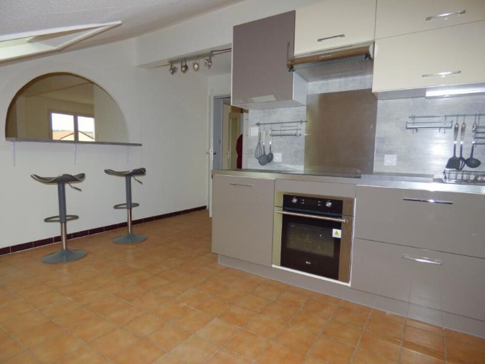 location Appartement - 2 pièce(s) - 60 m² Sancé (71000)