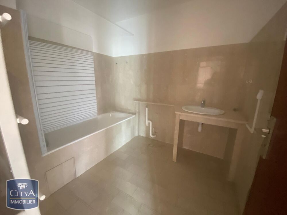 location Appartement - 2 pièce(s) - 46 m² Sète (34200)