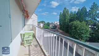 Appartement à louer 3 pièces 61 m²