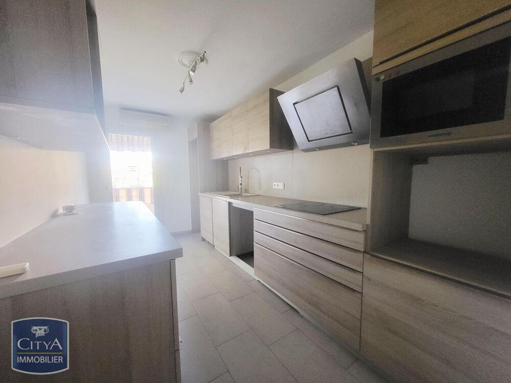 location Appartement - 4 pièce(s) - 92 m² Fréjus (83600)