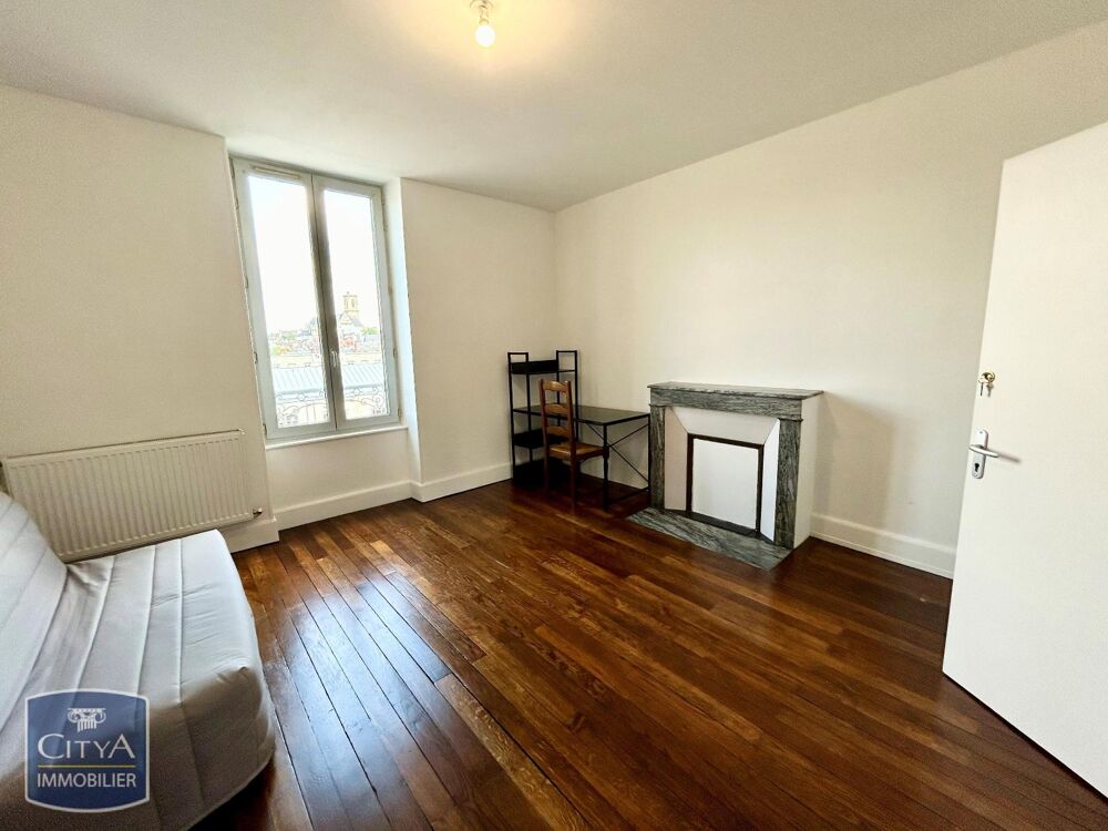 A LOUER - Charmant appartement T3 idéalement situé à Nev....