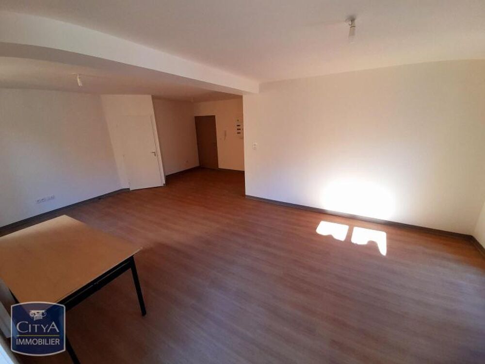 location Appartement - 2 pièce(s) - 55 m² Clermont-l'Hérault (34800)