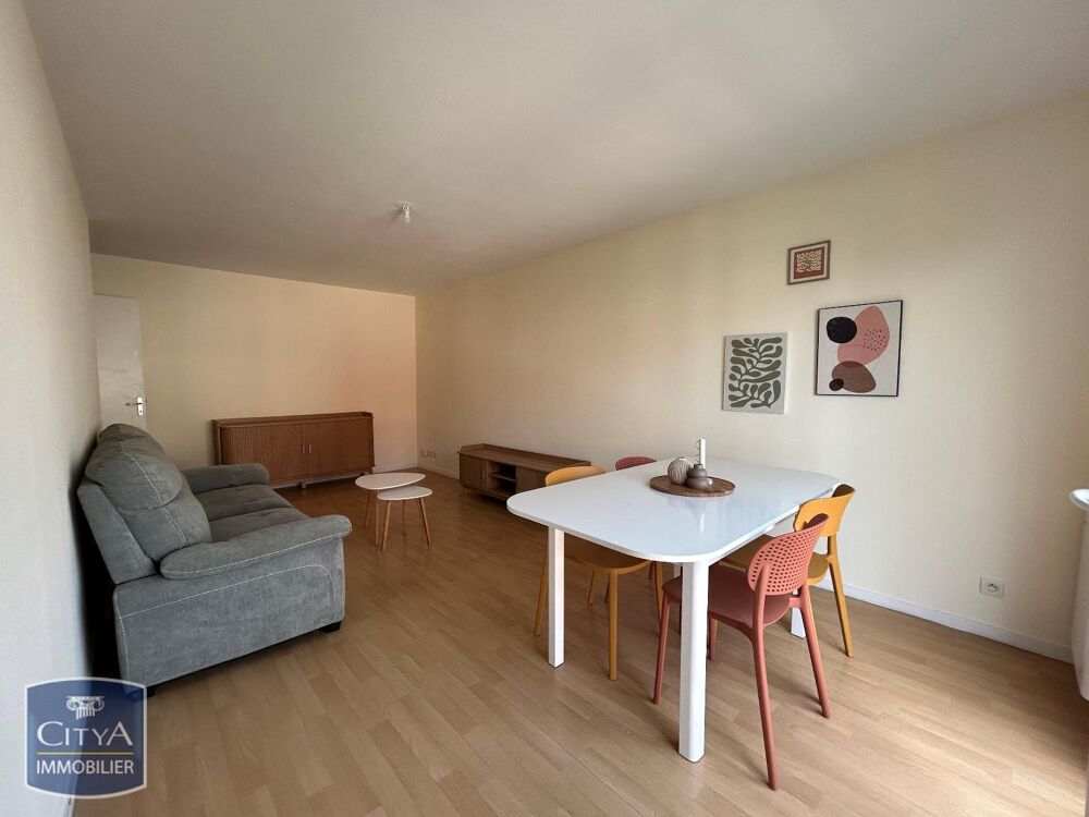 À LOUER : Appartement T2 meublé à Châteauroux, idéalemen....
