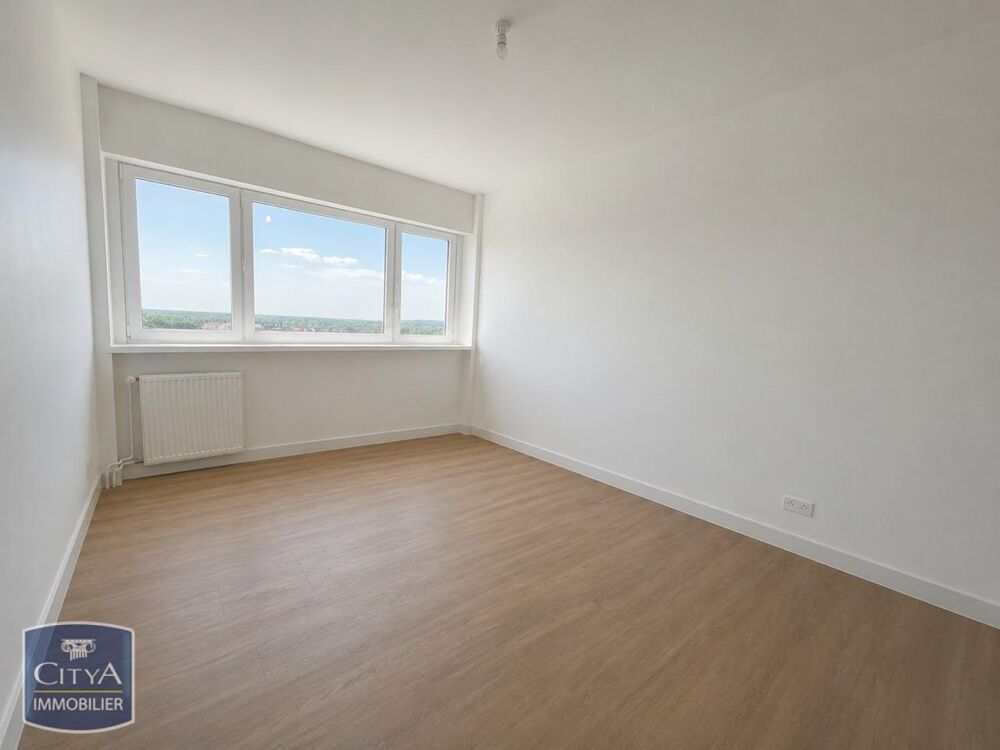 location Appartement - 4 pièce(s) - 108 m² Cambrai (59400)