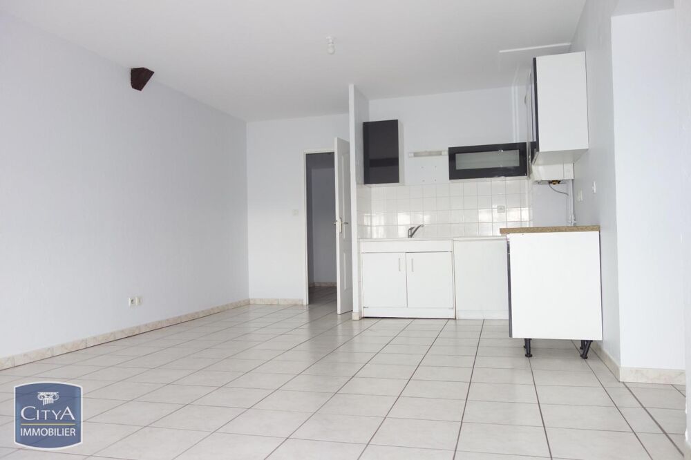 location Appartement - 3 pièce(s) - 63 m² Saint-Laurent-sur-Saône (01750)