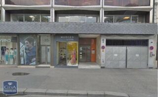  Parking / Garage à louer 