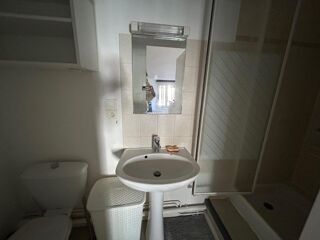  Appartement à louer 2 pièces 25 m²