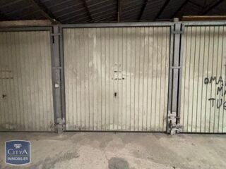  Parking / Garage � louer 