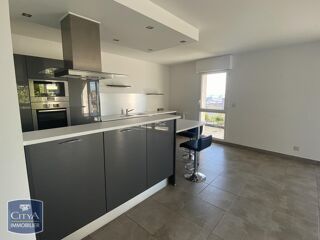  Appartement à louer 4 pièces 106 m²