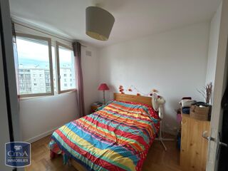  Appartement à louer 2 pièces 43 m²