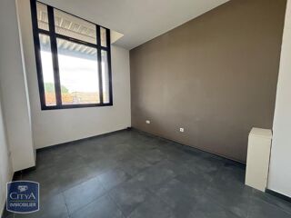  Appartement à louer 2 pièces 52 m²
