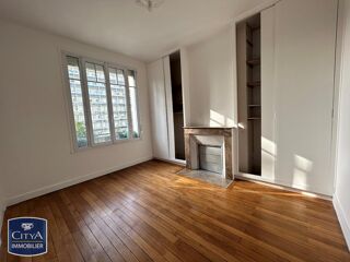  Appartement à louer 3 pièces 77 m²