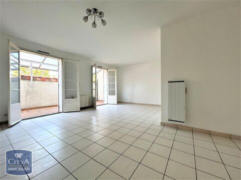   Location Appartement Appartement - 3 pièce(s) - 82 m²