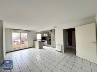 location Appartement - 2 pièce(s) - 56 m² Rouen (76100)