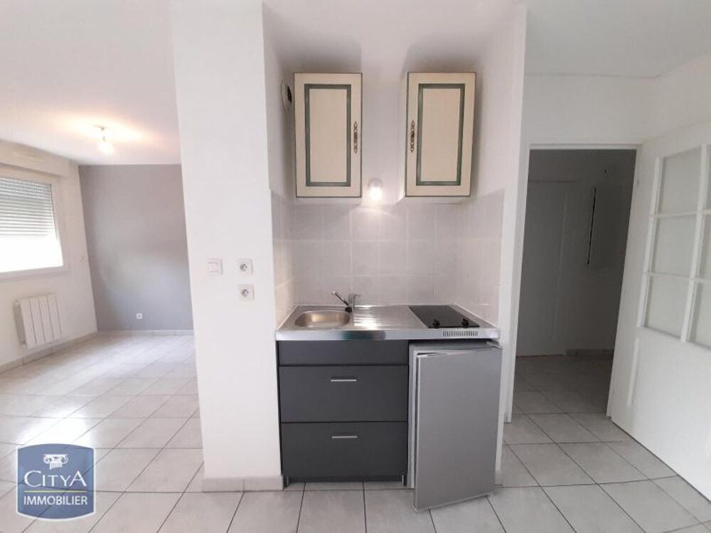 location Appartement - 1 pièce(s) - 34 m² Neuville-sur-Saône (69250)