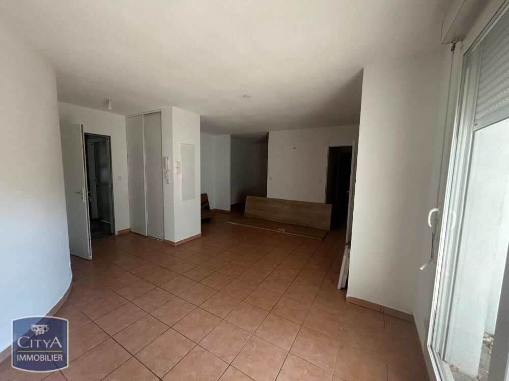 location Appartement - 3 pièce(s) - 64 m² Miramas (13140)