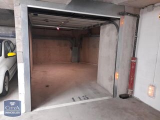  Parking / Garage à louer 14 m²