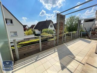  Appartement à louer 4 pièces 82 m²