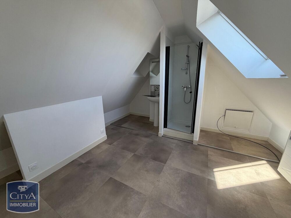 À LOUER : Appartement T1 situé à Châteauroux, dans le co....