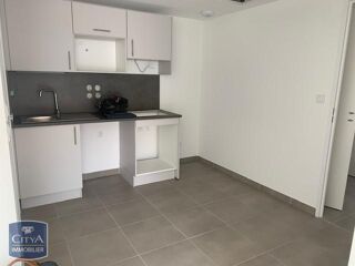  Appartement à louer 3 pièces 61 m²