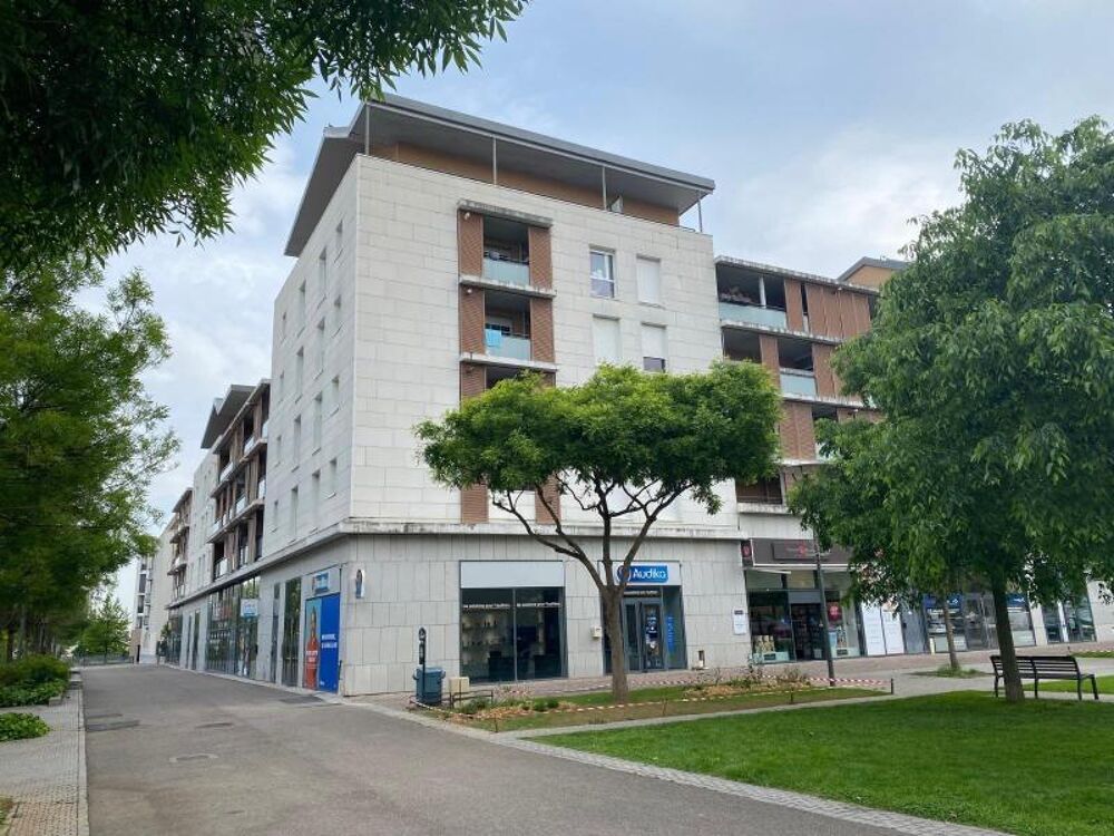 location Appartement - 2 pièce(s) - 46 m² Décines-Charpieu (69150)