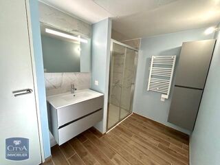  Appartement à louer 2 pièces 44 m²