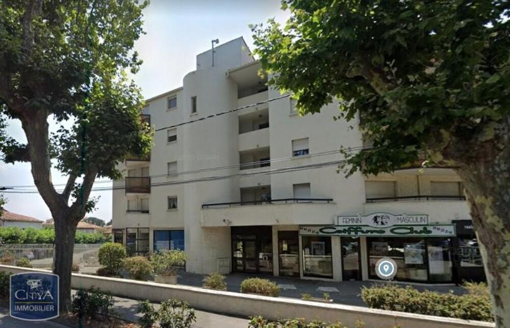 location Parking / Garage Fréjus (83600)