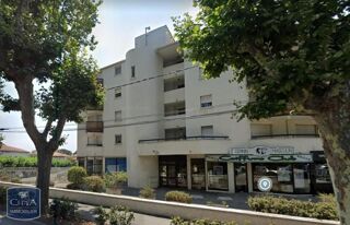  Parking / Garage à louer 