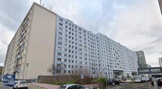  Parking / Garage � louer 