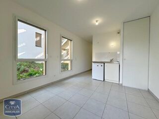 location Appartement - 1 pièce(s) - 23 m² Lyon 8