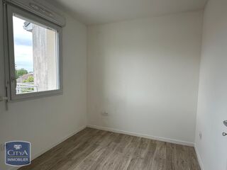  Appartement à louer 3 pièces 50 m²