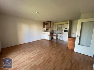  Appartement à louer 2 pièces 46 m²