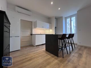  Appartement à louer 2 pièces 53 m²