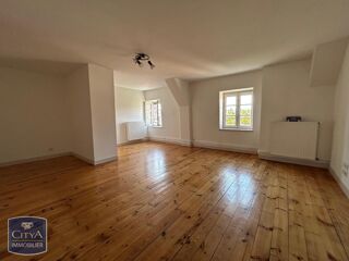  Appartement à louer 2 pièces 72 m²