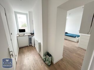  Appartement à louer 2 pièces 28 m²