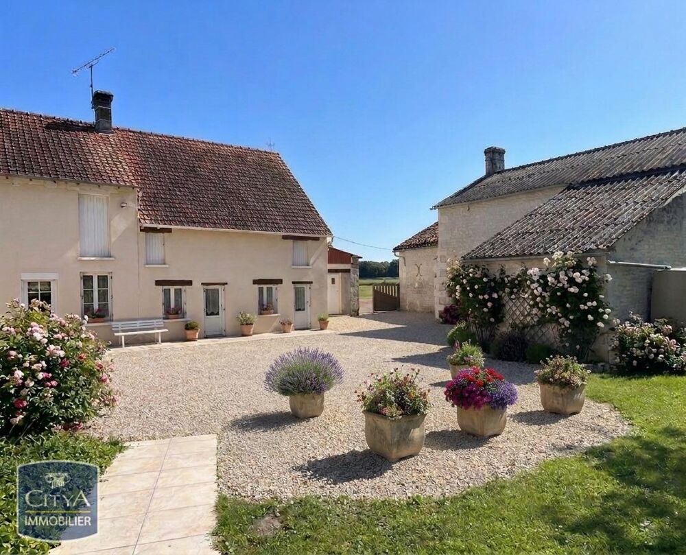location Maison - 3 pièce(s) - 98 m² La Tour-Saint-Gelin (37120)
