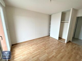  Appartement à louer 3 pièces 71 m²