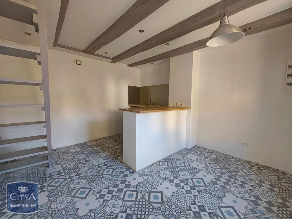 location Maison - 2 pièce(s) - 25 m² Saint-Haon-le-Châtel (42370)