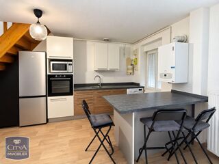  Appartement à louer 3 pièces 76 m²