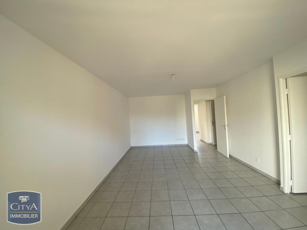 location Appartement - 3 pièce(s) - 68 m² Saint-Denis (97400)