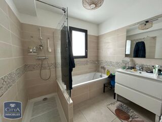  Appartement � louer 3 pi�ces 87 m�