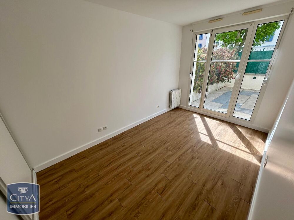 location Appartement - 2 pièce(s) - 43 m² Voisins-le-Bretonneux (78960)